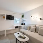 Mytheo Apart Otel