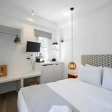 Apart-hotel Mytheo 4*