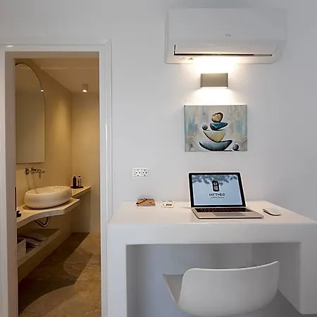 Mytheo Apart-hotel 4*