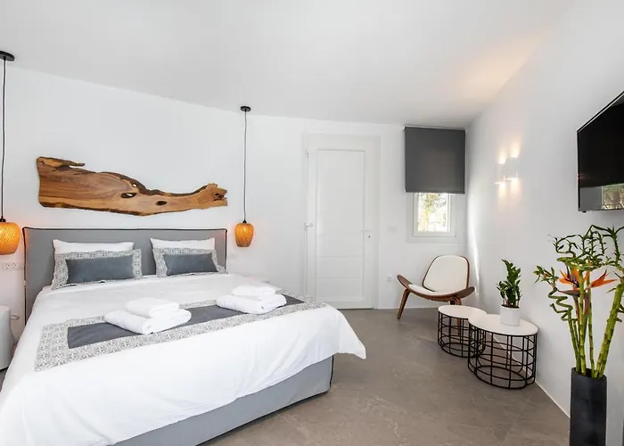 Apartmanhotel Mytheo 4*